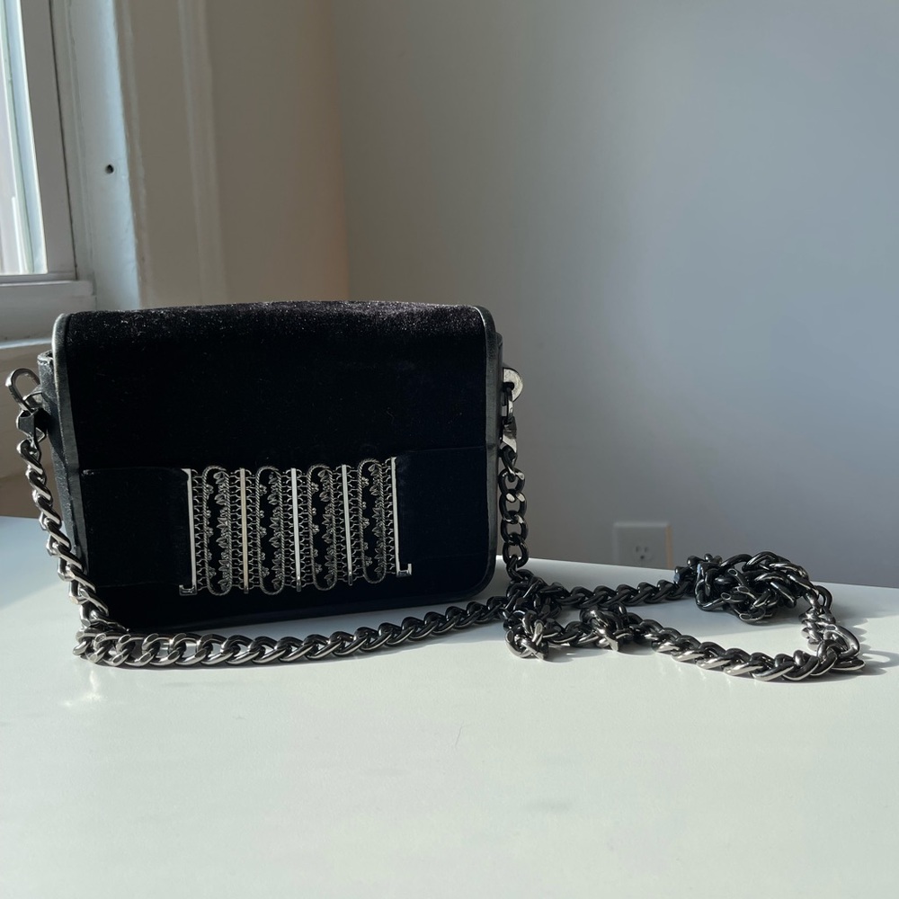 Elegant Black Chain Shoulder Bag
